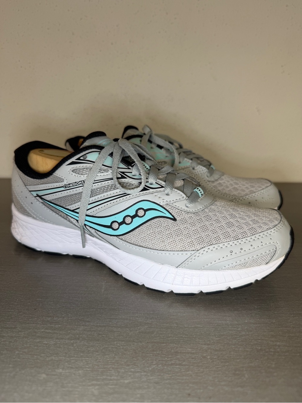Saucony Cohesion 13 Women's Running Shoes Gray S10560-2 Athletic Shoes Size 9.5W
